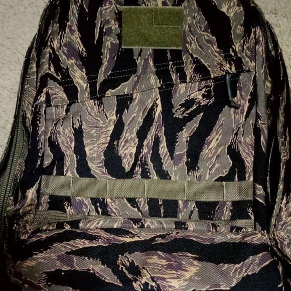 Goruck GR2 26L tiger stripe backpack, made in USA - Picture 1 of 4